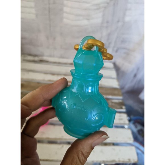 Shimmer and shine potion keychain clip backpack se - Picture 6 of 9